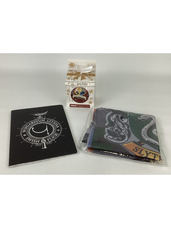 Warner Bros. Other - Harry Potter Bundle Hogwarts Ornamennt Puzzle Slytherin Banner Spell Notebook